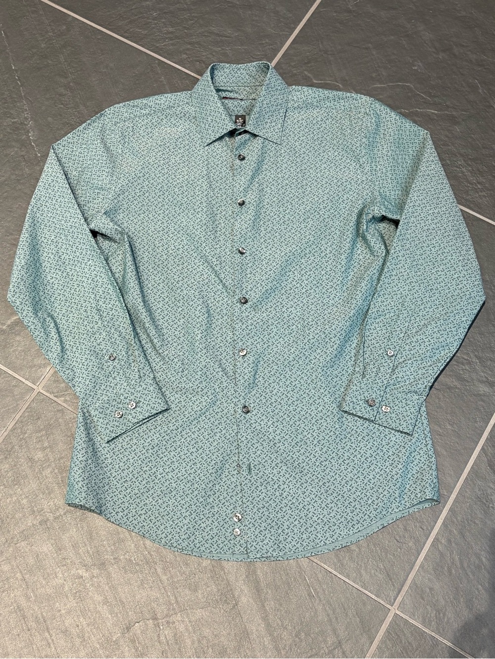 J. Ferrar Sage Green Dress Shirt Stretch Slim 15-15.5 Neck 32-33 Sleeve